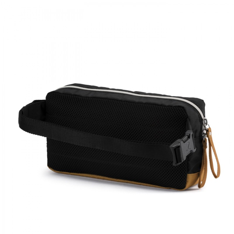 Jual Tas Sneakers Puma Scuderia Ferrari Fanwear Waist Bag Black Original 075502-01 - hoopspoint.com