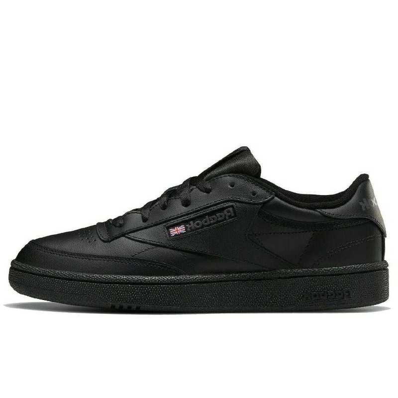 Beli Sepatu Sneakers Reebok Club C 85 Triple Black Original 100000153