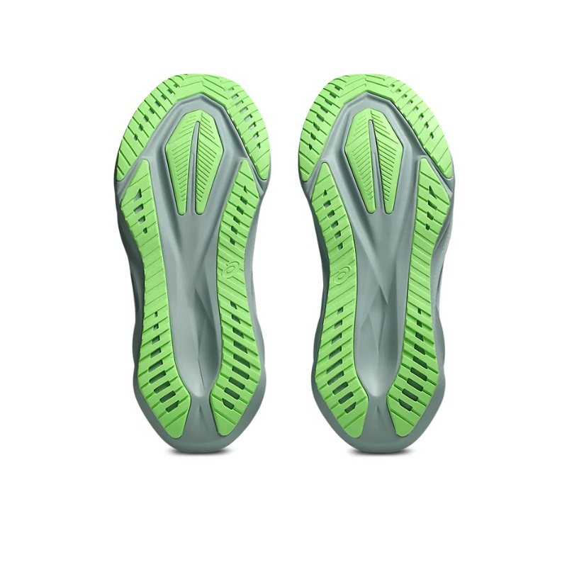 Jual Sepatu Lari Asics Novablast 5 Cold Moss-Light Orange Original 1011B974.406 - hoopspoint.com