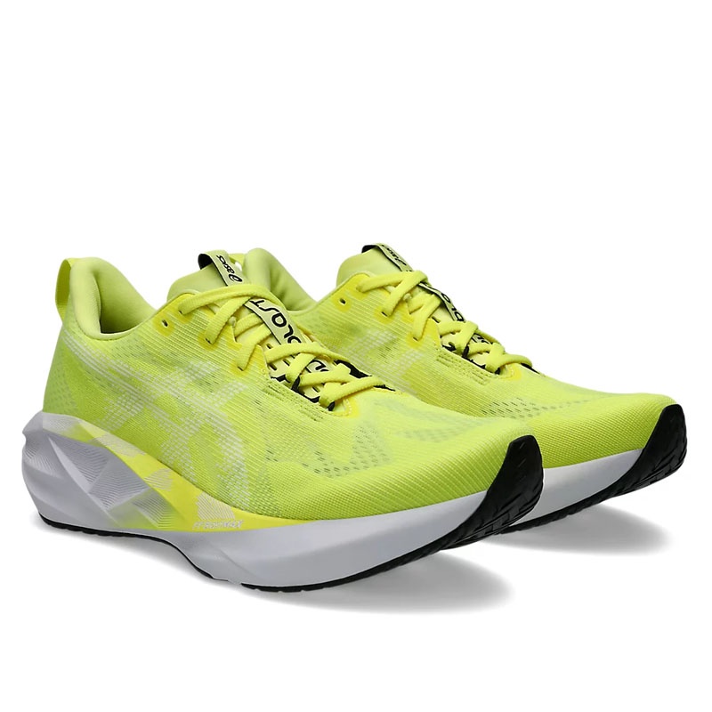 Jual Sepatu Lari Asics Novablast 5 Citron - White Original 1011B974.750 - hoopspoint.com
