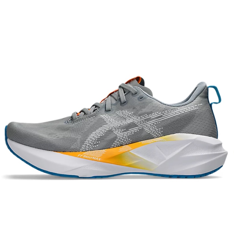 Jual Sepatu Lari Asics Novablast 5 Wide Gravel-White Original 1011B975.020 - hoopspoint.com