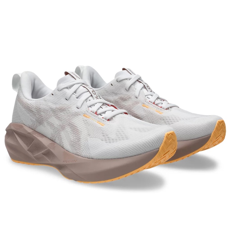 Jual Sepatu Lari Wanita Asics Wmns Novablast 5 Standard White Fawn Original 1012B765.102 - hoopspoint.com