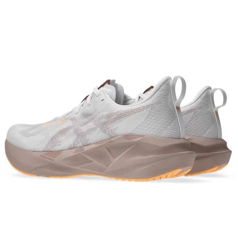 Jual Sepatu Lari Wanita Asics Wmns Novablast 5 Standard White Fawn Original 1012B765.102 - hoopspoint.com