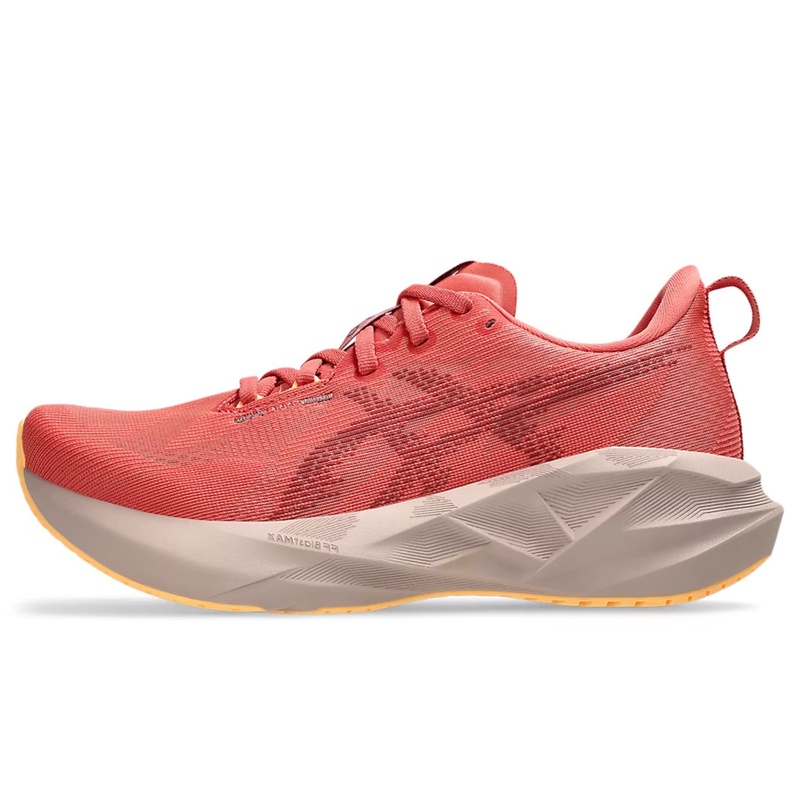 Beli Sepatu Lari Wanita Asics Wmns Novablast 5 Dark Pink Clay - Rubble Red Original 1012B765.701