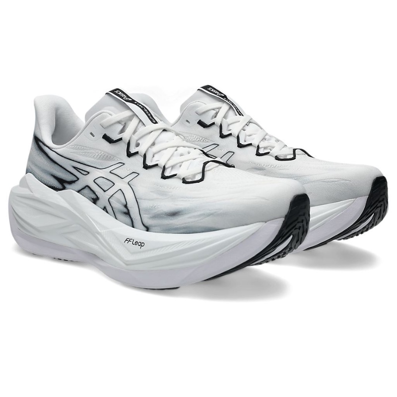 Jual Sepatu Lari Asics Superblast 3 White Original 1013A177.100 - hoopspoint.com