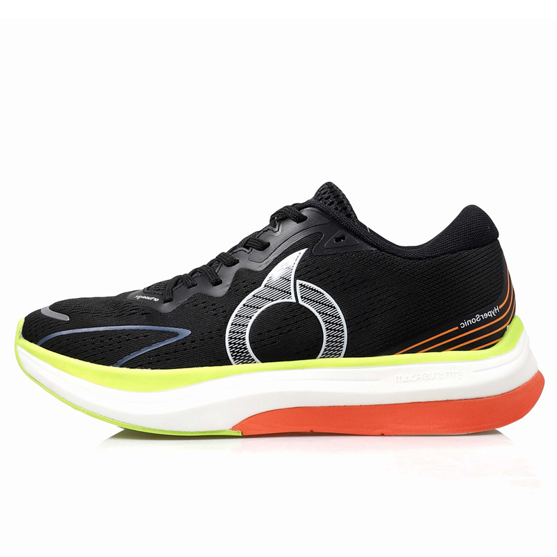 Jual Sepatu Lari Ortuseight Hypersonic Black Original 11040023 - hoopspoint.com