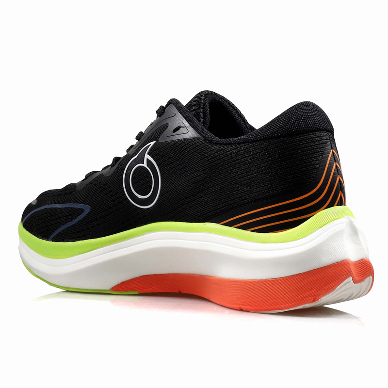 Jual Sepatu Lari Ortuseight Hypersonic Black Original 11040023 - hoopspoint.com