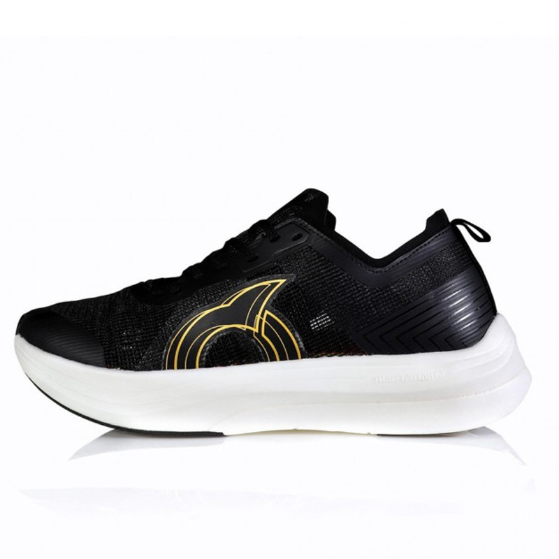 Jual Sepatu Lari Ortuseight Hypersonic 1.3 Black Gold Original 11040111 - www.hoopspoint.com