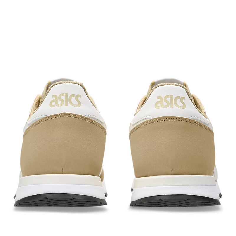Jual Sepatu Sneakers Asics Tiger Runner Ii Sand Original 1201A792.202 - hoopspoint.com