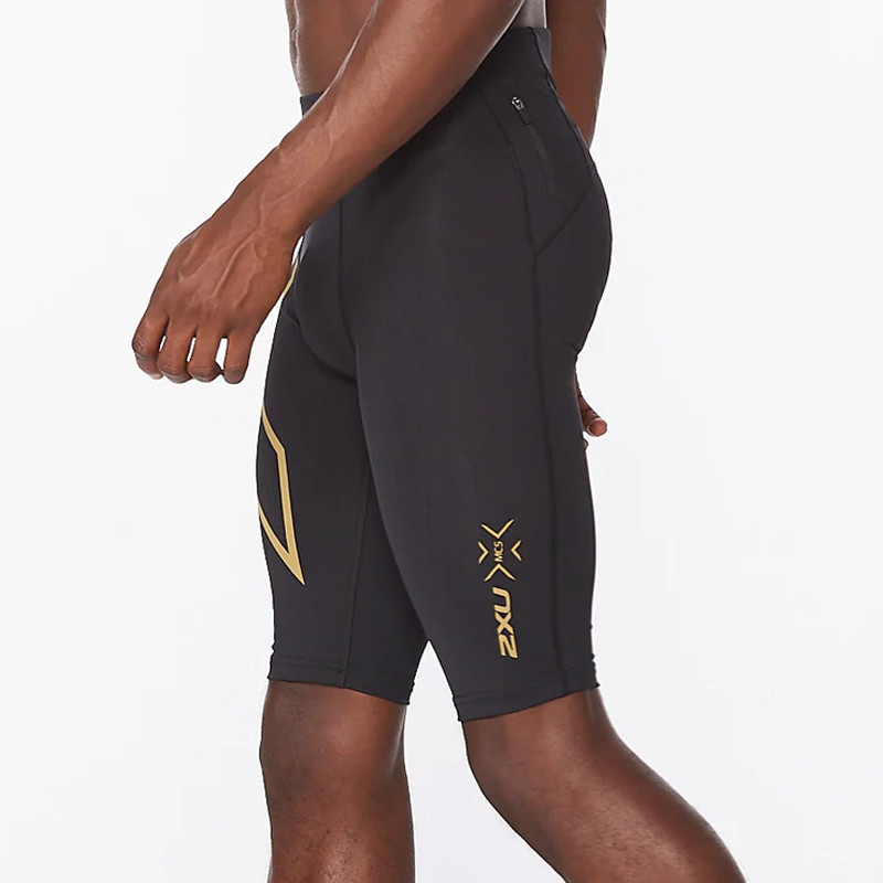 Jual Celana Lari 2Xu Light Speed Compression Shorts Black Gold Original 2Xuma5331Bbd - hoopspoint.com