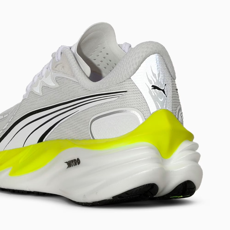 Jual Sepatu Lari Puma Velocity Nitro™ 4 White-Lux Lime Original 311140-15 - hoopspoint.com