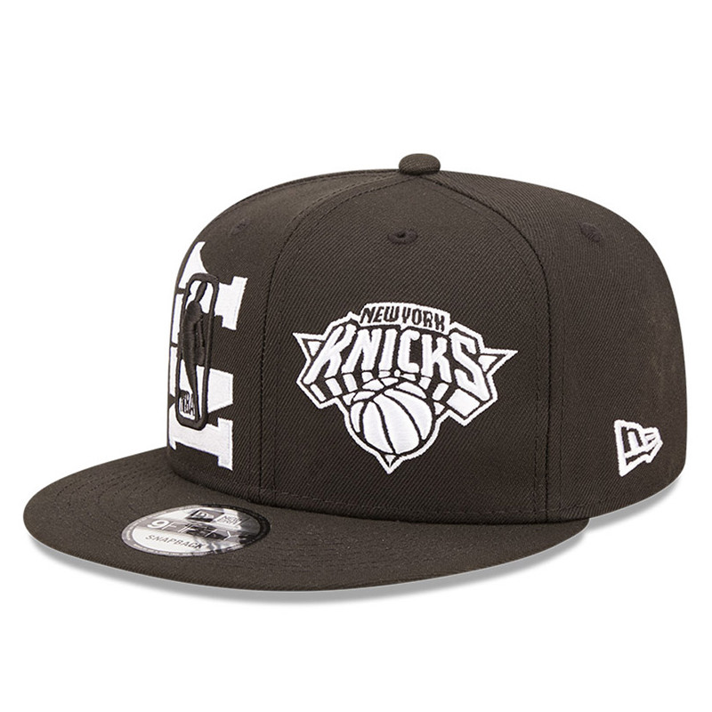 Jual Topi Basket New Era New York Knicks Nba Draft 2022 9Fifty Snapback Cap Black Original 60243226 - hoopspoint.com