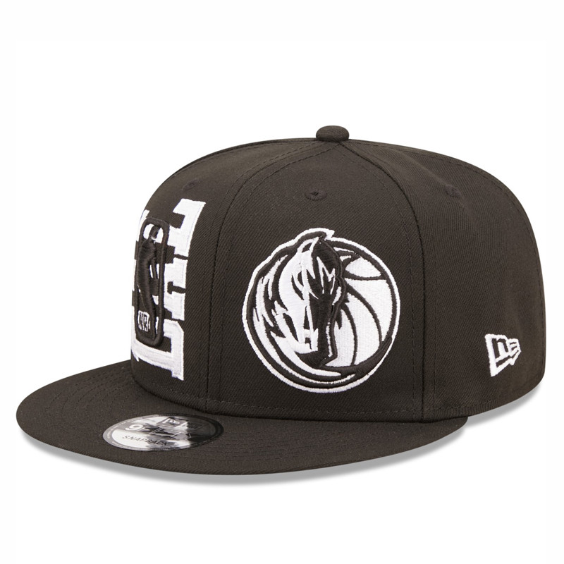 Jual Topi Basket New Era Dallas Mavericks Nba Draft 2022 9Fifty Snapback Cap Black Original 60243246 - hoopspoint.com