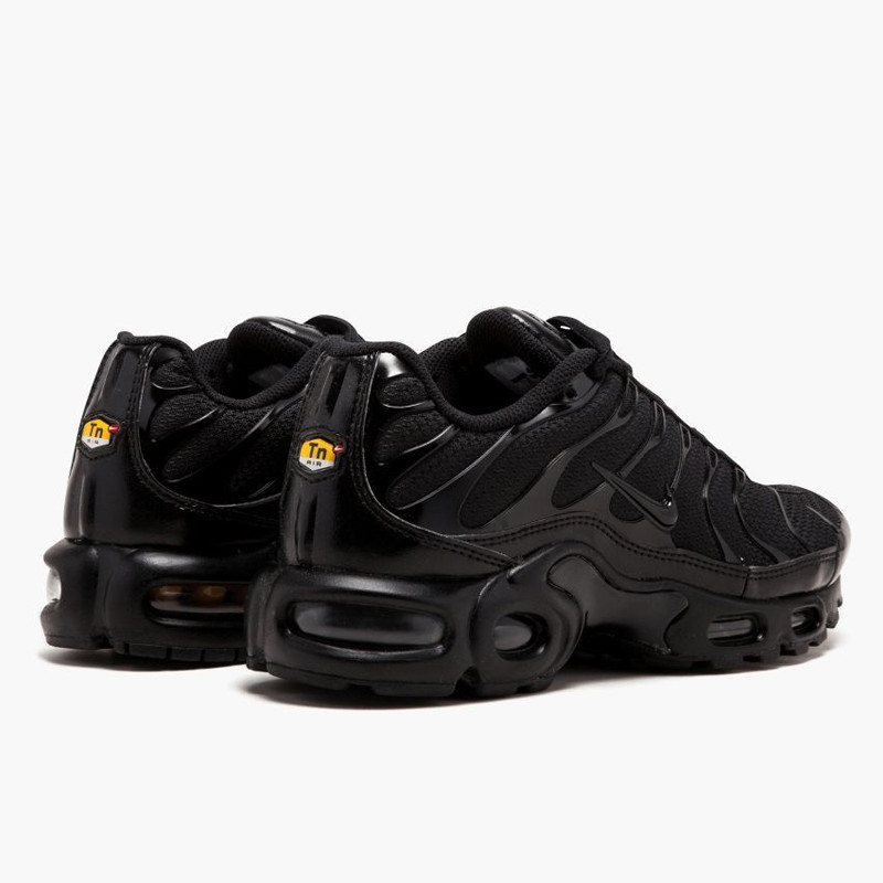 Jual Sepatu Sneakers Nike Air Max Plus Black Original 604133-050 - hoopspoint.com