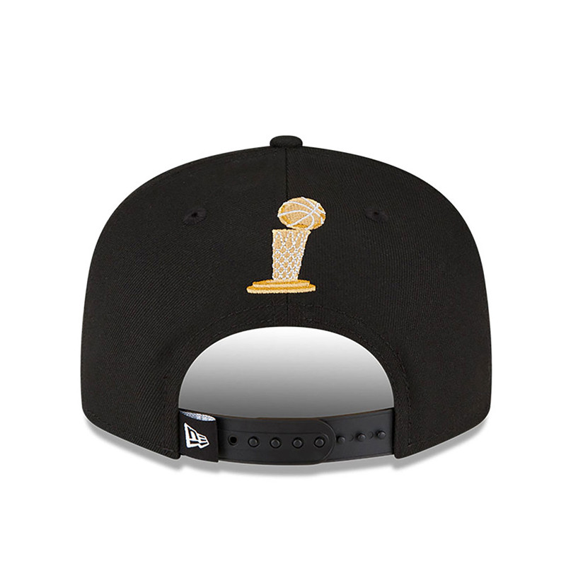 Jual Topi Basket New Era Denver Nuggets Nba 2022-23 Champions 950 Snapback Cap Black Original 60430287 - hoopspoint.com