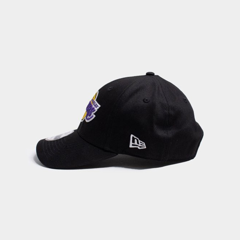 Jual Topi Sneakers New Era 9Forty Los Angeles Lakers Cap Black Original 70610223 - hoopspoint.com