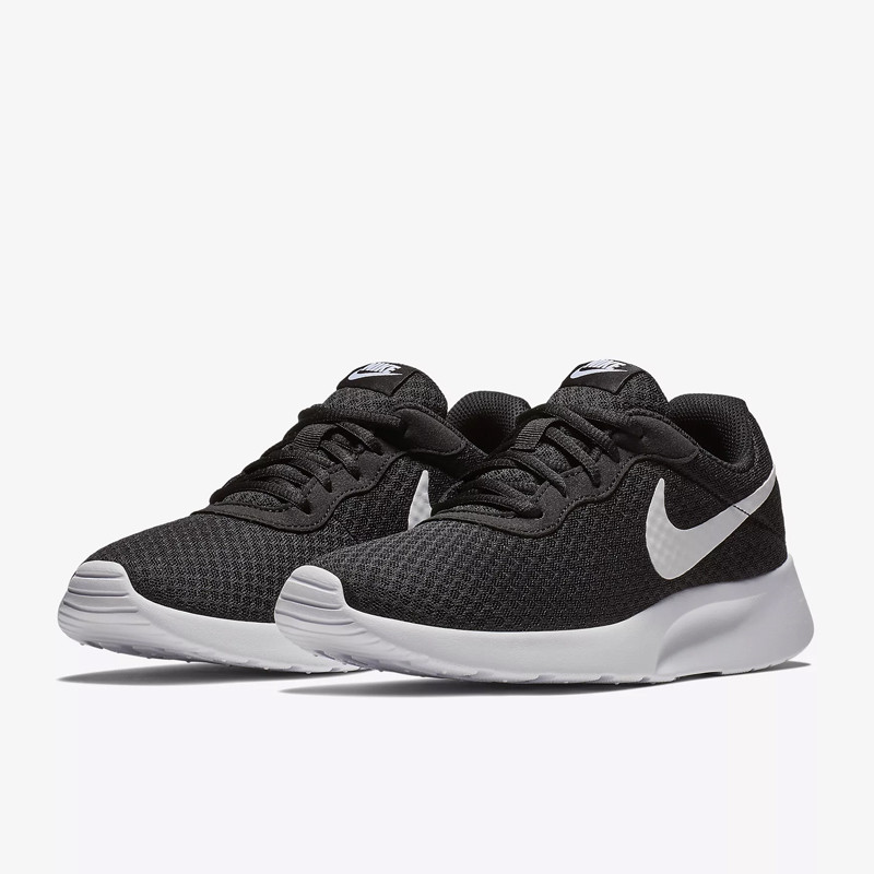 Jual Sepatu Sneakers Wanita Nike Wmns Tanjun Black Original 812655-011 - hoopspoint.com