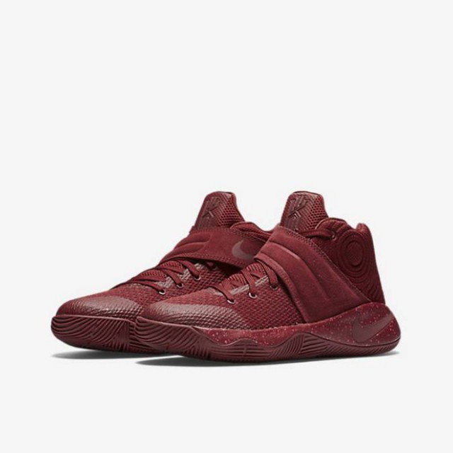 Jual Sepatu Basket Anak Nike Kyrie 2 Gs Red Velvet Original 826673-600 - hoopspoint.com