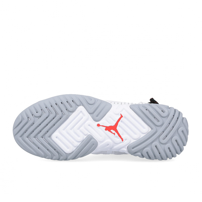 Jual Sepatu Basket Air Jordan Proto-React Z White Original Ci3794-100 - hoopspoint.com