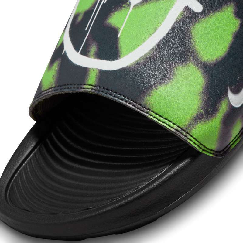 Jual Sandal Sneakers Nike Victori One Slide Print Black Green Original Cn9678-301 - www.hoopspoint.com