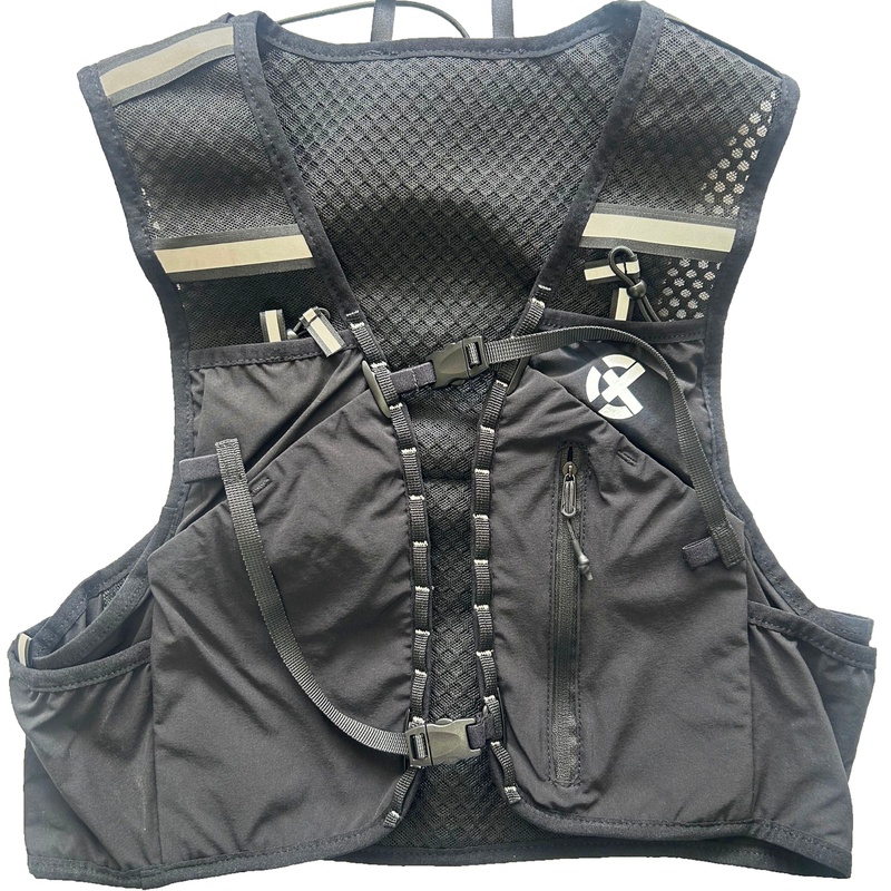 Beli Baju Lari Rechampx Hydration Backpack Vest 4L Black - White Original Cx-R430108-001