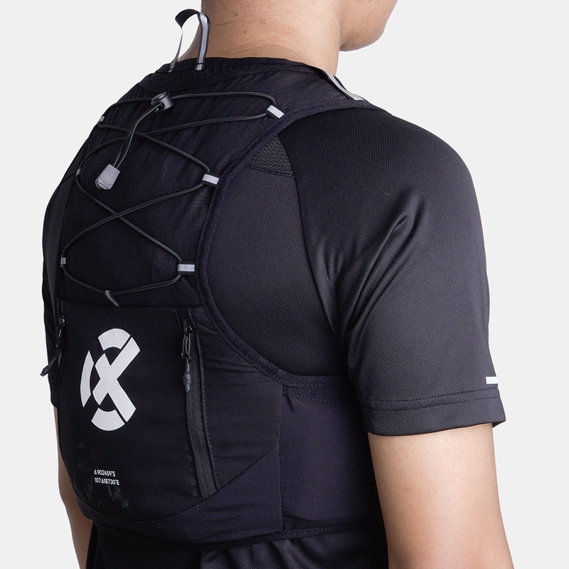 Jual Tas Lari Rechampx Hydration Backpack Vest 4L Black - White Original Cx-R430108-001 - hoopspoint.com