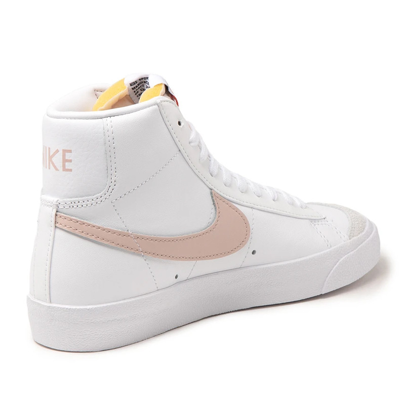 Jual Sepatu Sneakers Wanita Nike Wmns Blazer Mid '77 Vintage White Pink Original Cz1055-118 - hoopspoint.com