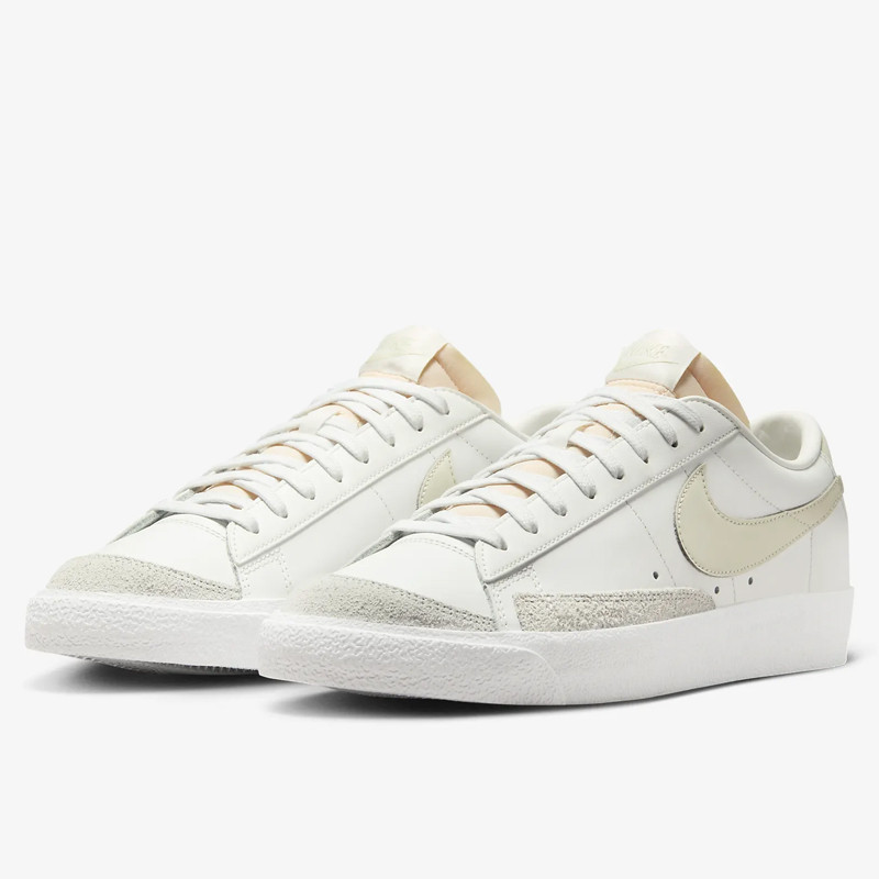 Jual Sepatu Sneakers Nike Blazer Low '77 Vintage Summit White Original Da6364-110 - hoopspoint.com