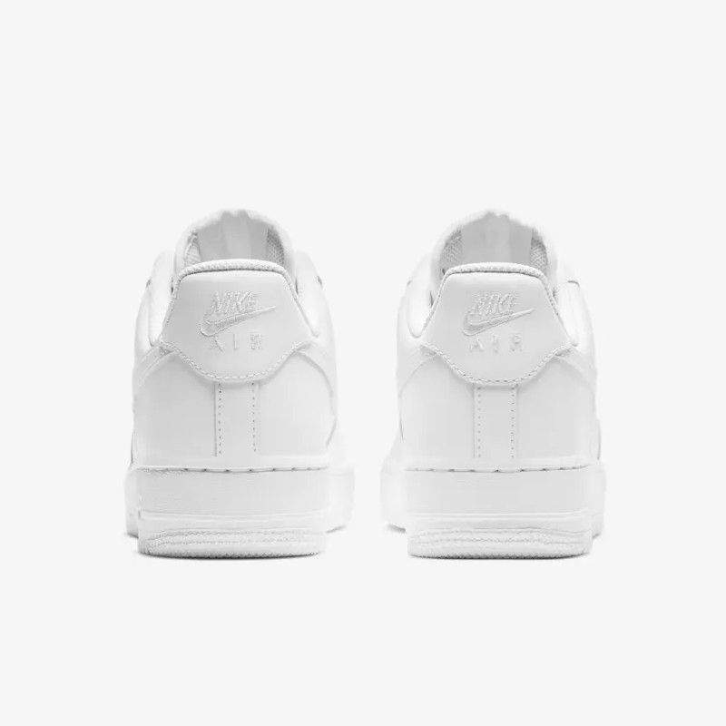 Jual Sepatu Sneakers Wanita Nike Wmns Air Force 1 '07 Triple White Original Dd8959-100 - hoopspoint.com