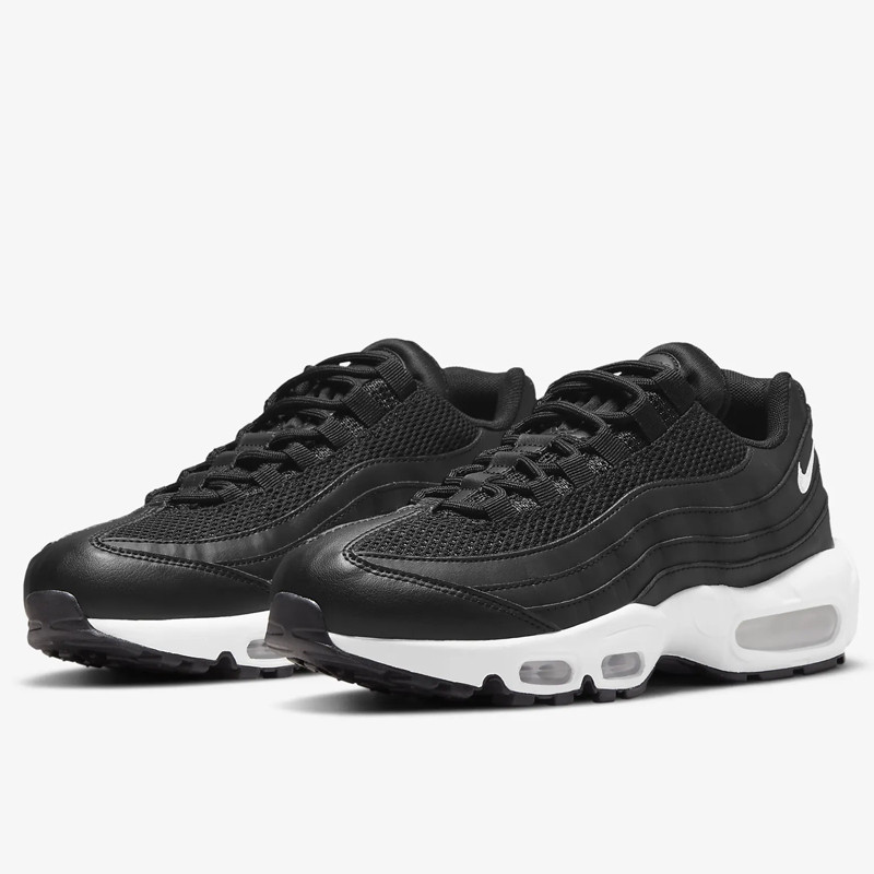 Jual Sepatu Sneakers Wanita Nike Wmns Air Max 95 Black Original Dh8015-001 - hoopspoint.com