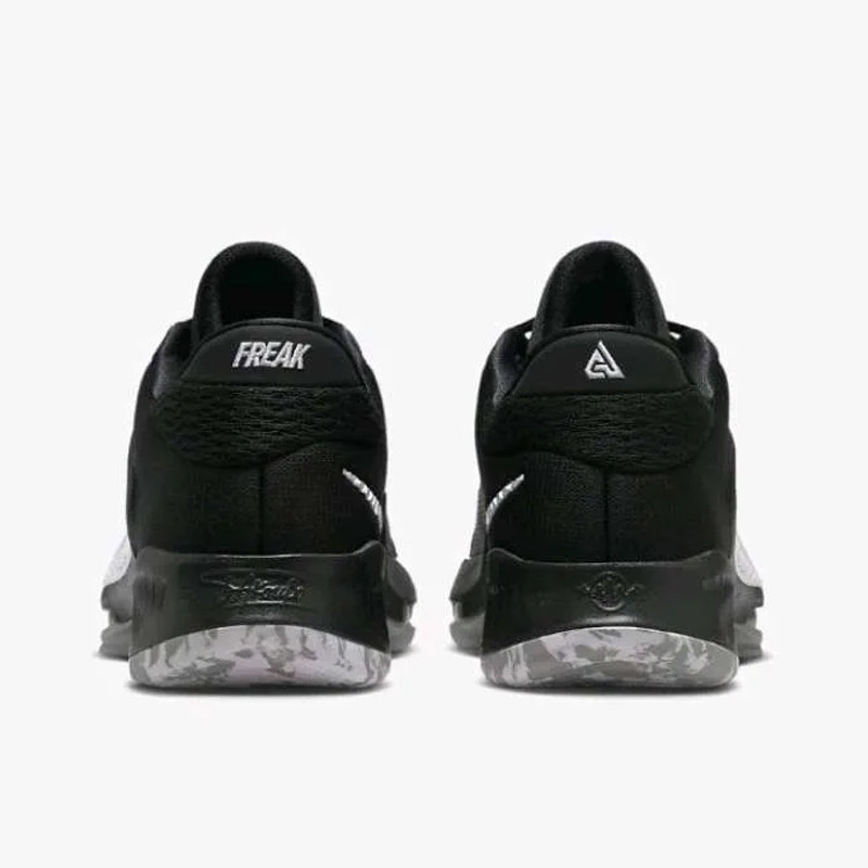 Jual Sepatu Basket Nike Zoom Freak 4 Cookies & Cream Black Original Dj6149-001 - hoopspoint.com