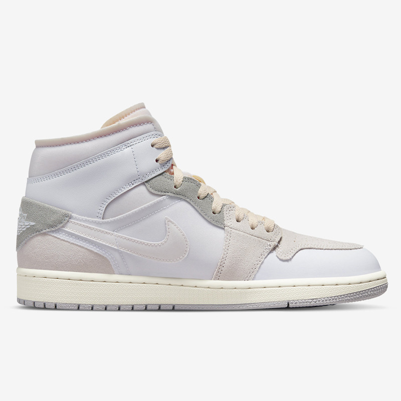 Jual Sepatu Sneakers Air Jordan Aj 1 Mid Inside Out Sail Original Dm9652-100 - hoopspoint.com