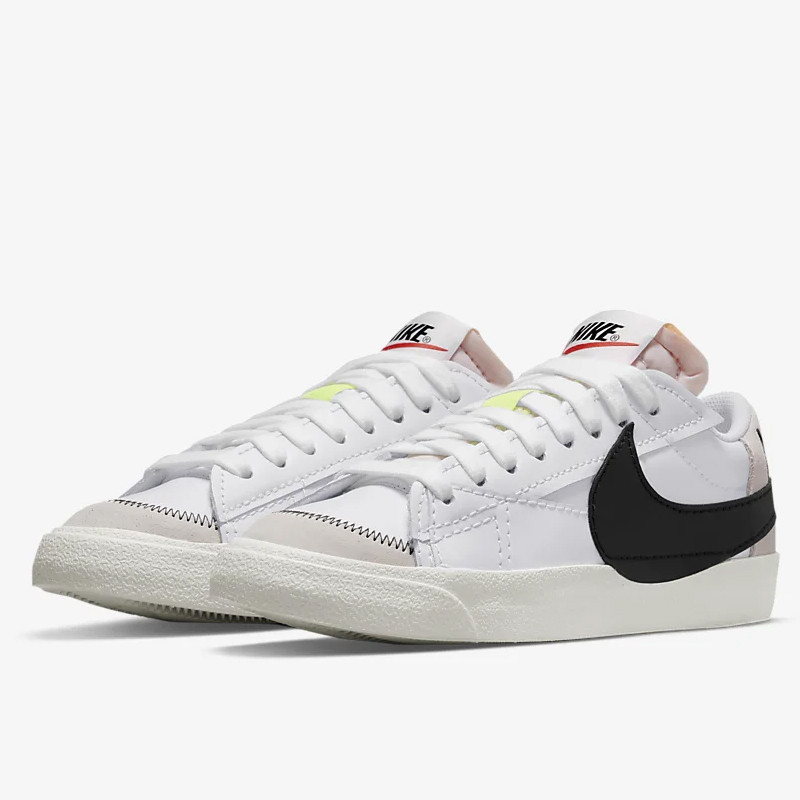 Jual Sepatu Sneakers Nike Blazer Low '77 Jumbo White Original Dn2158-101 - hoopspoint.com