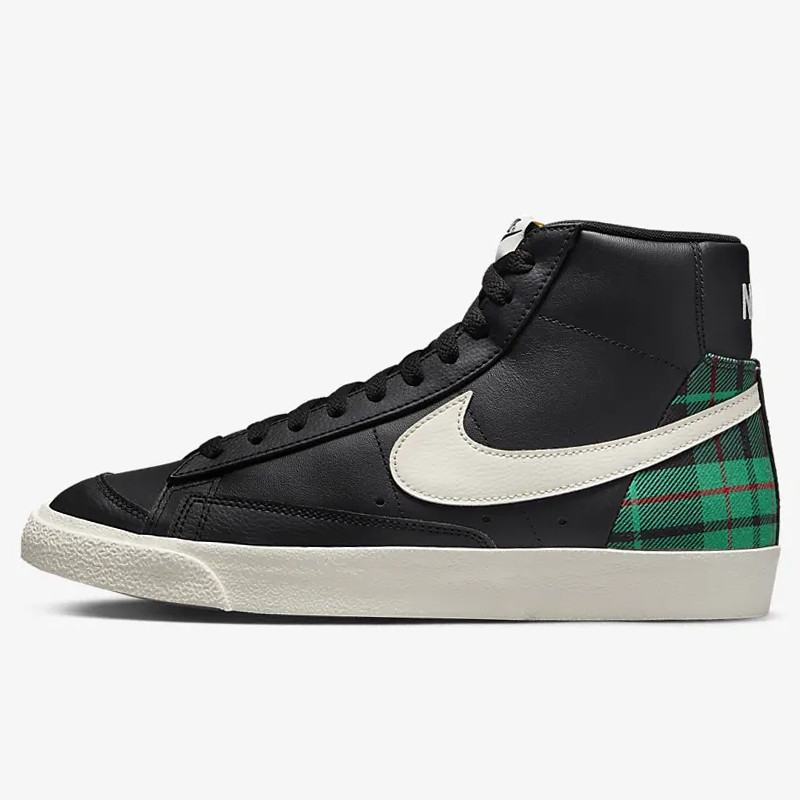 Jual Sepatu Sneakers Nike Blazer Mid '77 Prm Plaid Black Original Dv0796-001 - hoopspoint.com