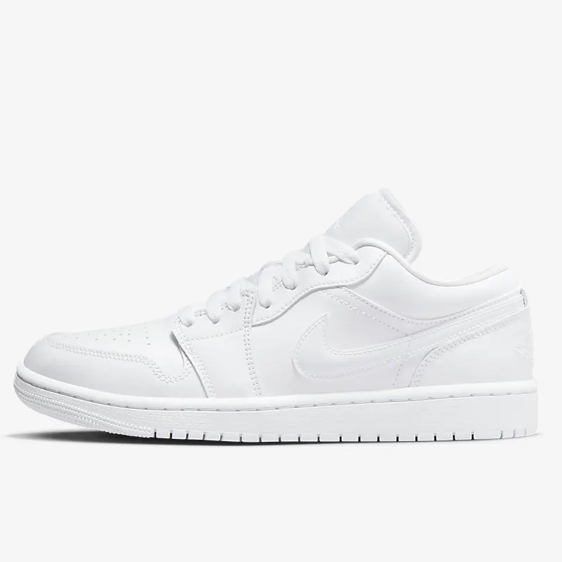 Jual Sepatu Sneakers Wanita Air Jordan Wmns Aj 1 Low Triple White Original Dv0990-111 - hoopspoint.com