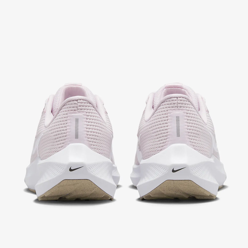 Jual Sepatu Lari Wanita Nike Wmns Air Zoom Pegasus 40 Pearl Pink Original Dv3854-600 - hoopspoint.com