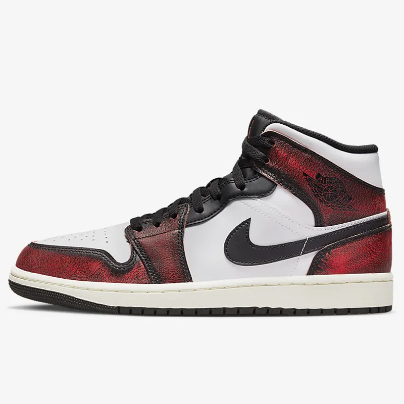 Jual Sepatu Sneakers Air Jordan Aj 1 Mid Se Wear Away Chicago Black Infrared Original Dv9565-006 - hoopspoint.com