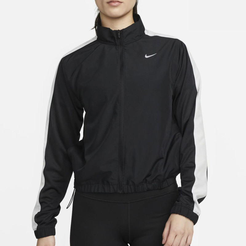 Jual Baju Lari Wanita Nike Wmns Dri-Fit Swoosh Run Running Jacket Black Original Dx1038-010 - hoopspoint.com