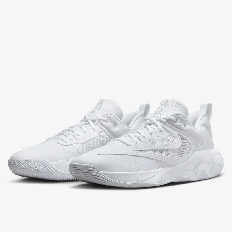 Jual Sepatu Basket Nike Giannis Immortality 3 Ep Triple White Original Dz7534-102 - hoopspoint.com