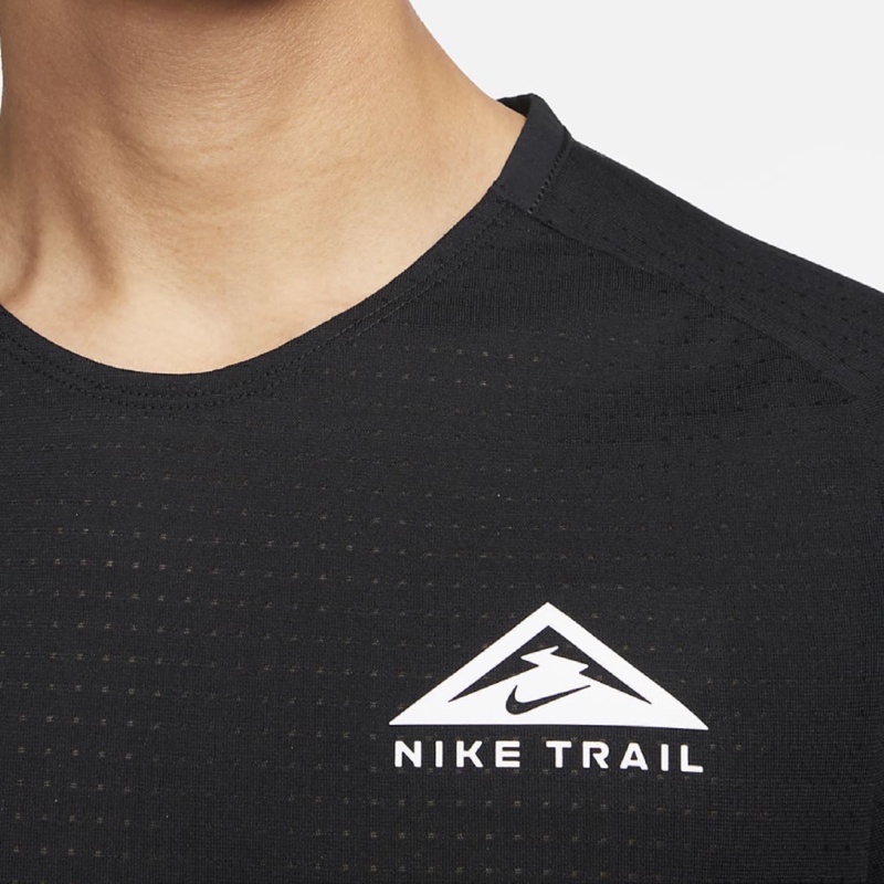 Jual Baju Trail Nike Dri-Fit Trail Solar Chase Tee Black Original Dv9306-010 - hoopspoint.com