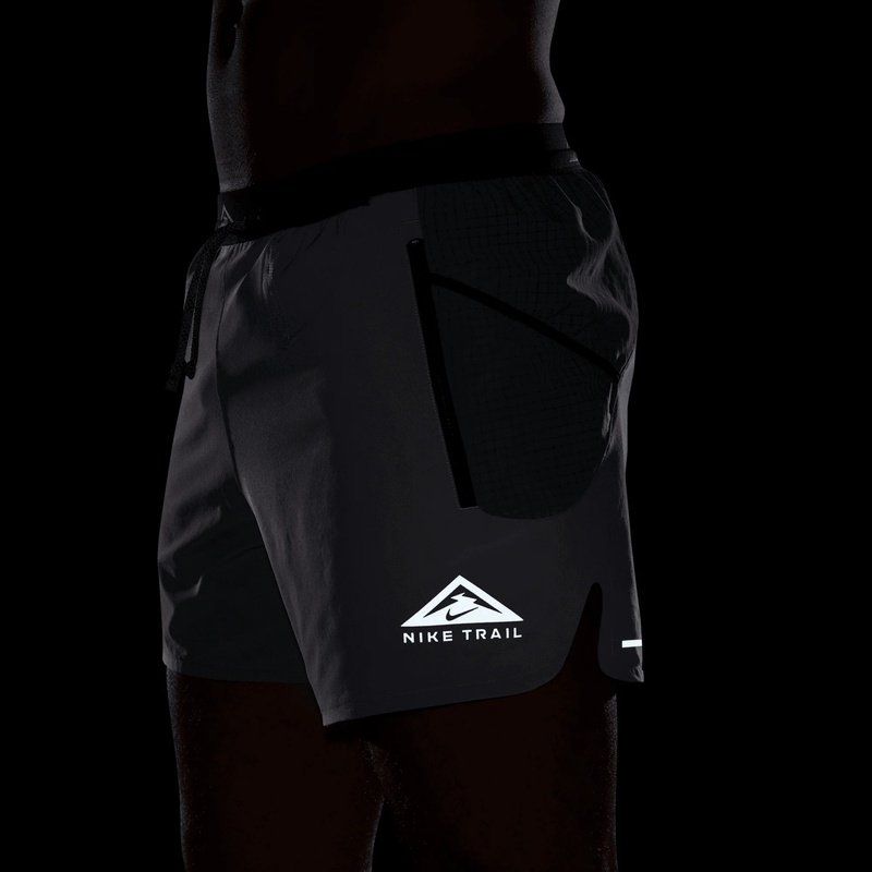 Jual Celana Trail Nike Dri-Fit 5 Inch Brief-Lined Shorts Grey Original Dv9312-078 - hoopspoint.com