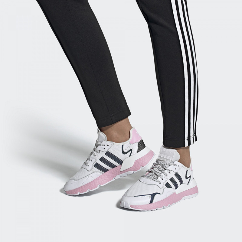 Jual Sepatu Sneakers Wanita Adidas Wmns Nite Jogger White Pink Original Eg7942 - hoopspoint.com