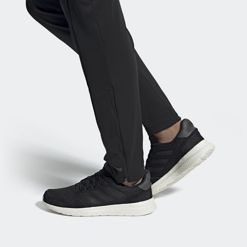 Jual Sepatu Lari Adidas Archivo Core Black Original Eg8590 - hoopspoint.com