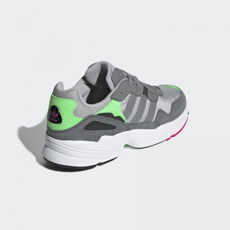 Jual Sepatu Sneakers Adidas Yung-96 Grey Original F35020 - hoopspoint.com