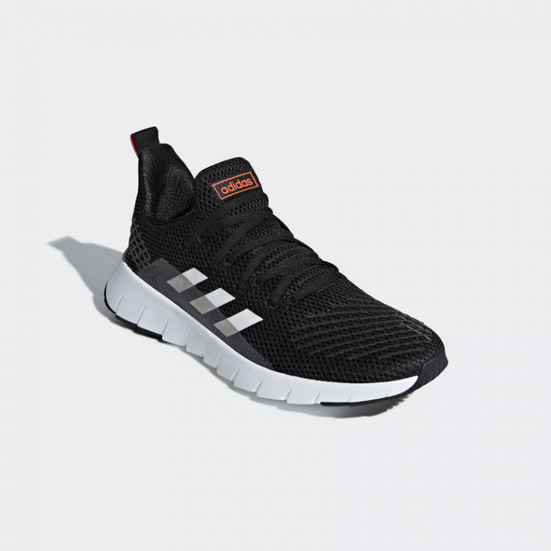 Jual Sepatu Lari Adidas Asweego Core Black Original F37038 - hoopspoint.com