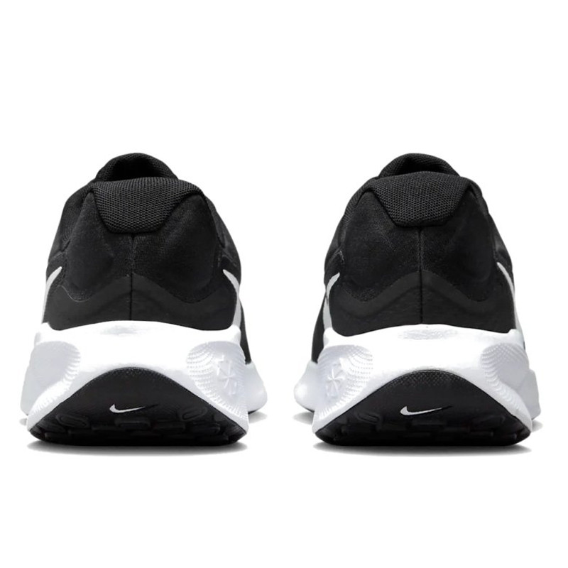 Jual Sepatu Lari Nike Revolution 7 Black White Original Fb2207-001 - hoopspoint.com