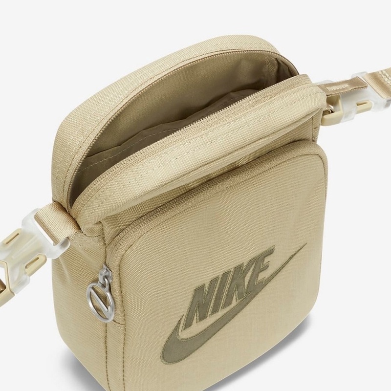 Jual Tas Sneakers Nike Heritage Crossbody 4L Beige Original Fb3041-276 - hoopspoint.com