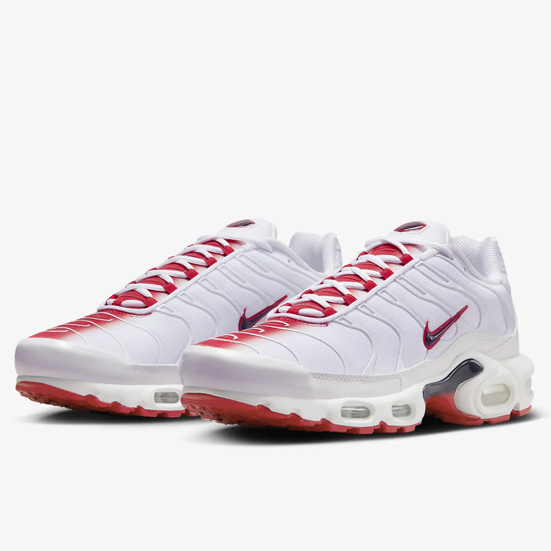 Jual Sepatu Sneakers Nike Air Max Plus White Original Fn3410-100 - hoopspoint.com