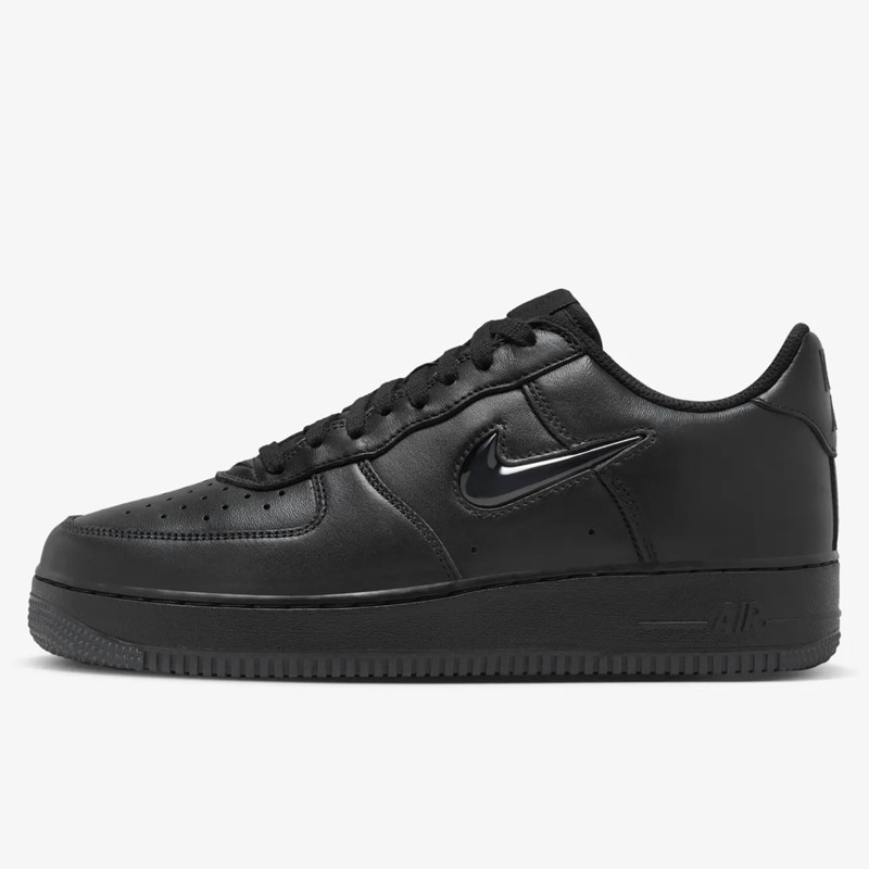 Jual Sepatu Sneakers Nike Air Force 1 Low Colour Of The Month Black Original Fn5924-001 - hoopspoint.com