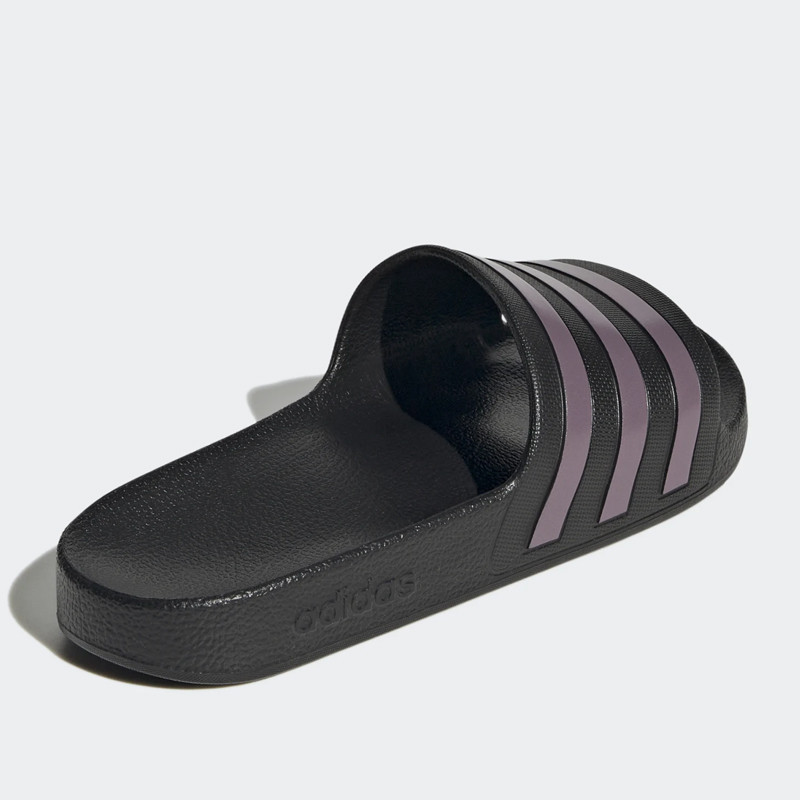 Jual Sandal Sneakers Wanita Adidas Wmns Adilette Aqua Black Original Gx4279 - hoopspoint.com